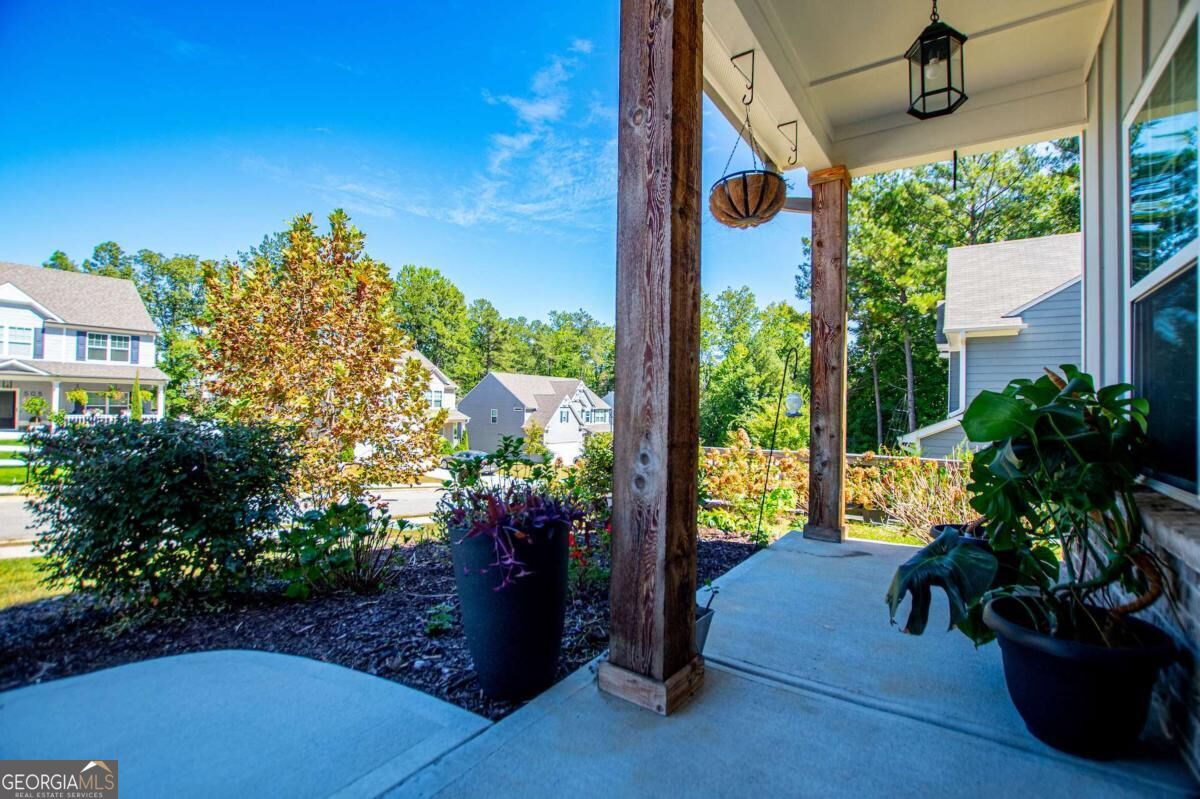 512 Silver Leaf Parkway Property Photo 10