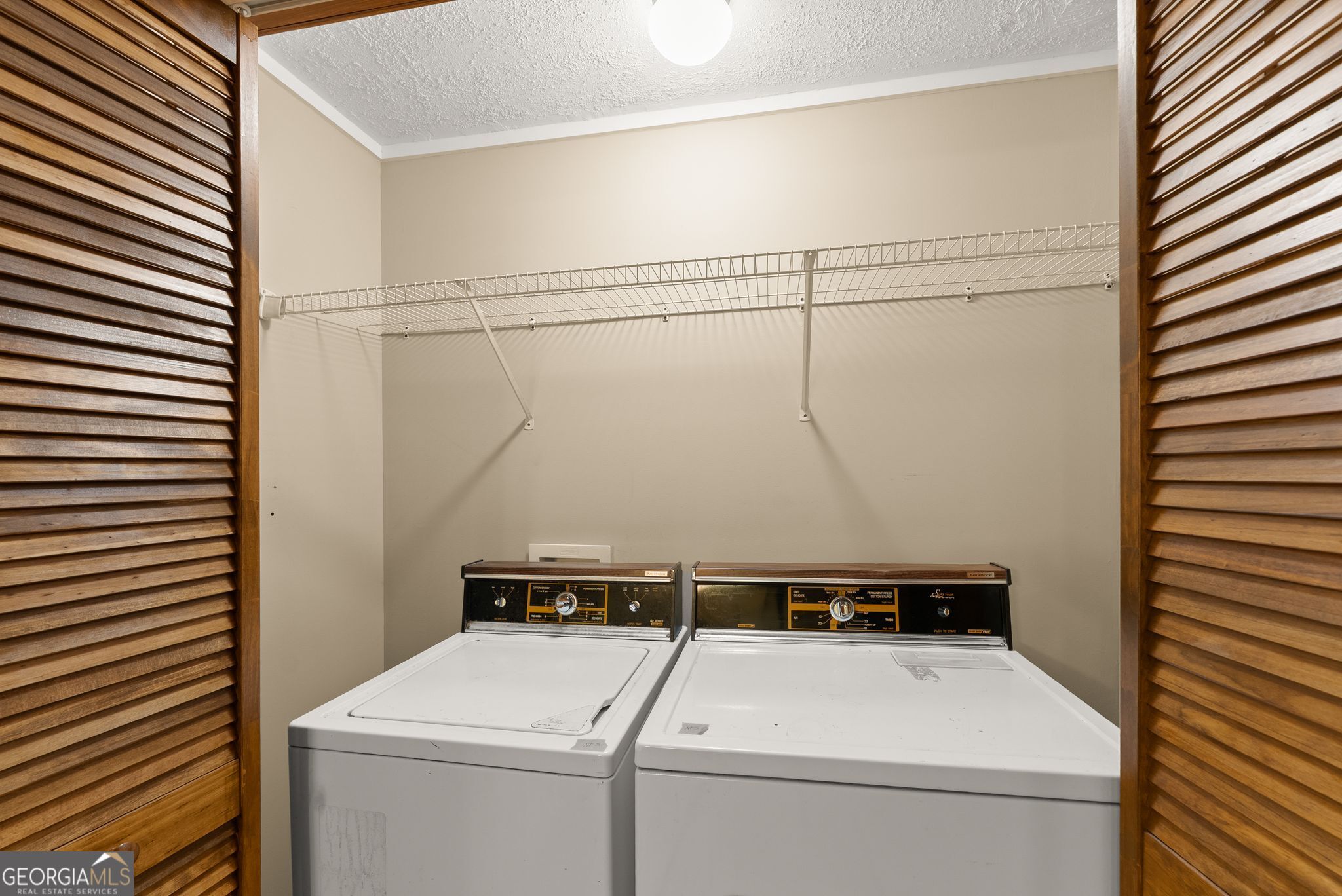 130 W Hood Street Property Photo 20