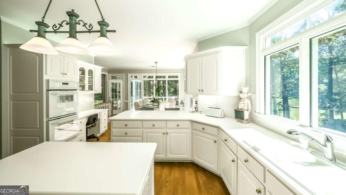 320 Laurel Lakes Drive Property Photo 15