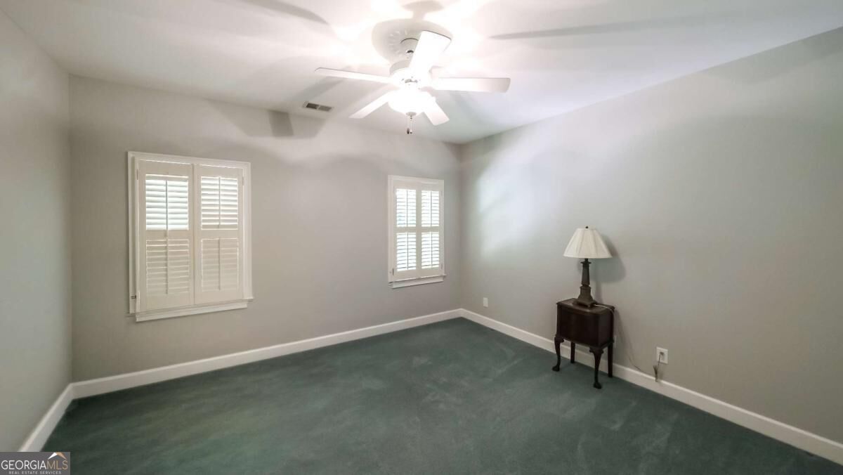 320 Laurel Lakes Drive Property Photo 40
