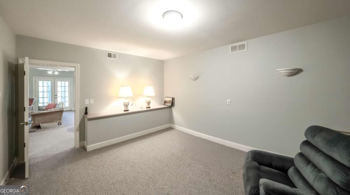 320 Laurel Lakes Drive Property Photo 51