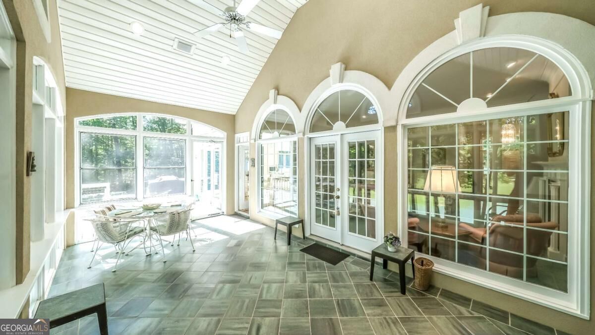 320 Laurel Lakes Drive Property Photo 66