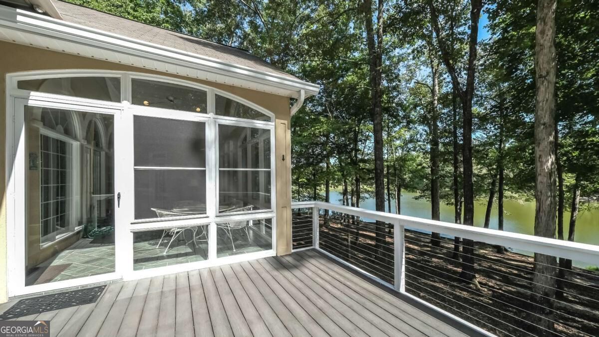 320 Laurel Lakes Drive Property Photo 68