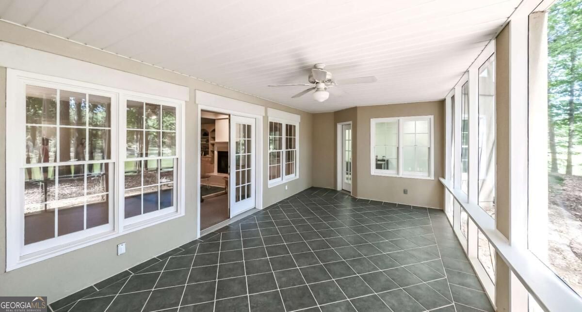 320 Laurel Lakes Drive Property Photo 69