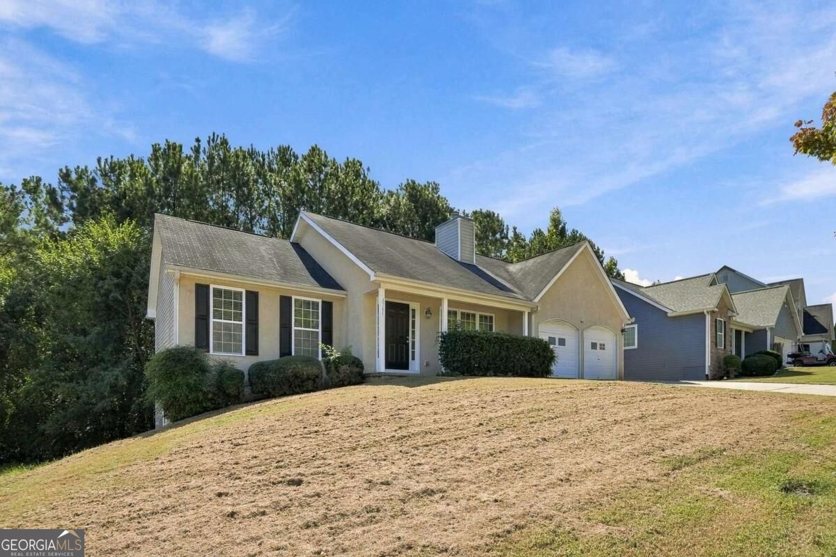 5741 Village Loop Property Photo 4