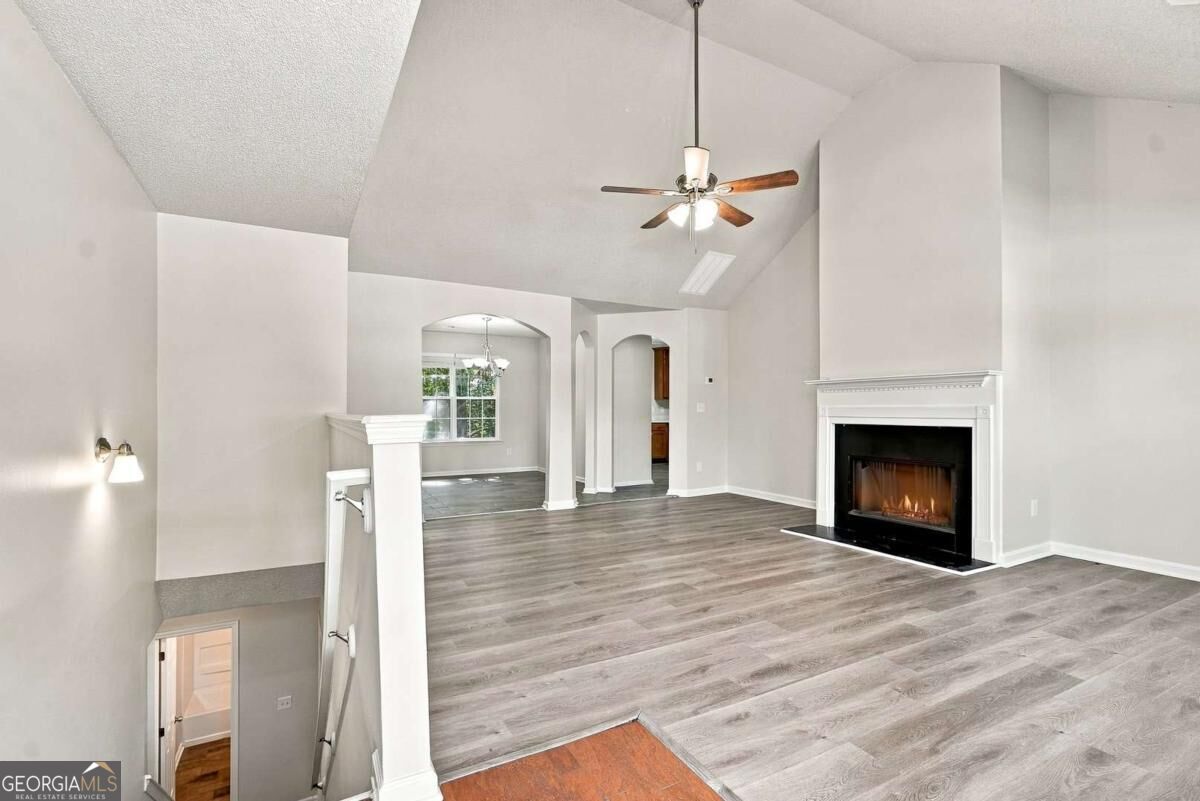 5741 Village Loop Property Photo 5