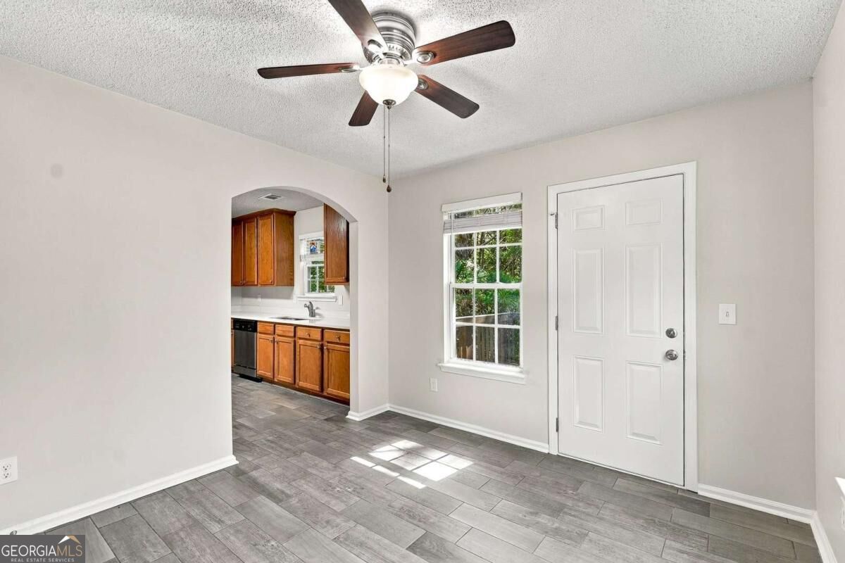 5741 Village Loop Property Photo 11