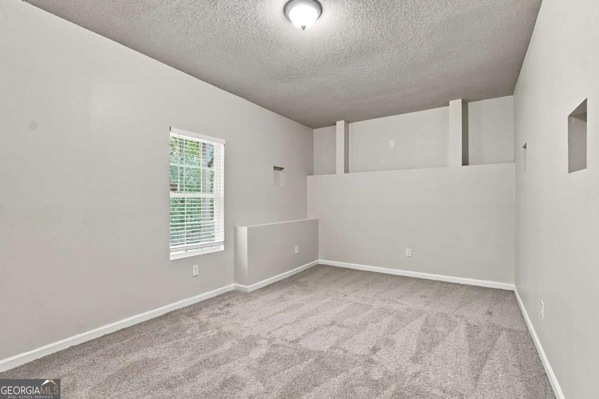 5741 Village Loop Property Photo 21