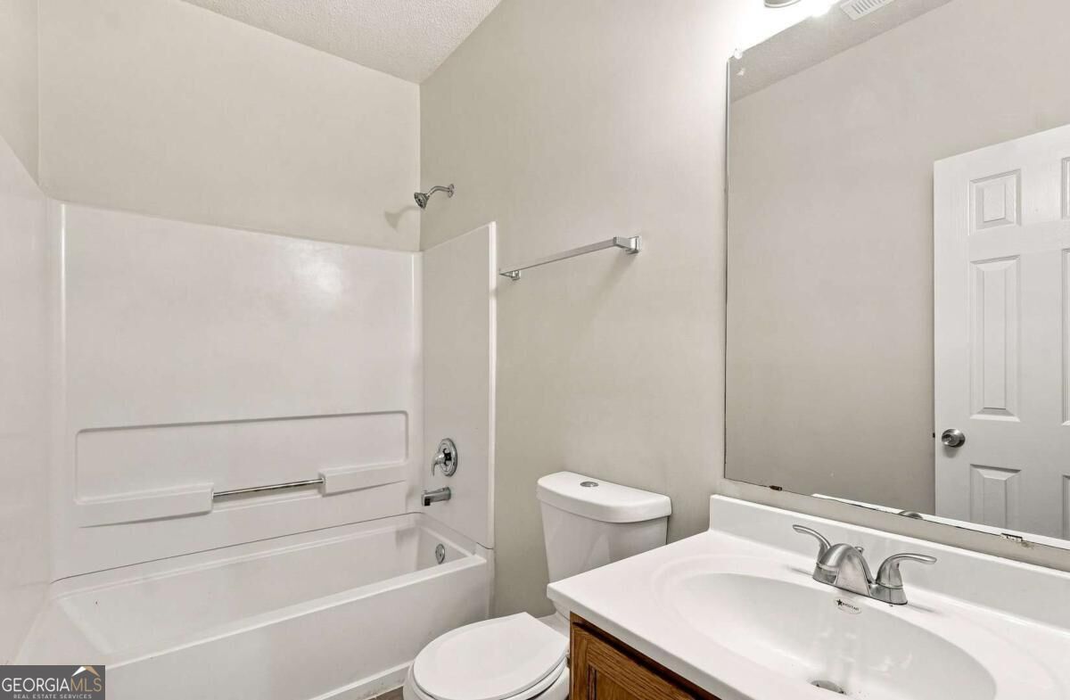 5741 Village Loop Property Photo 24
