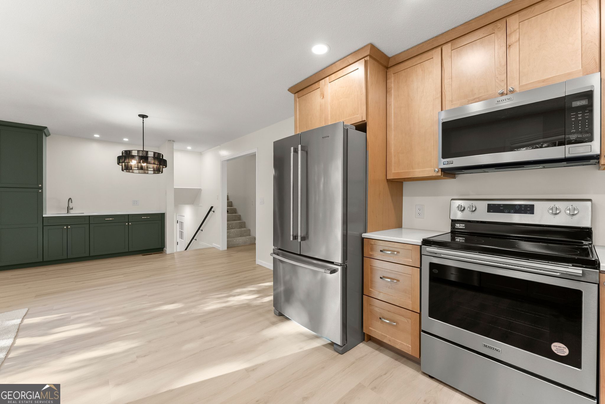 388 Sanders Street Property Photo 29