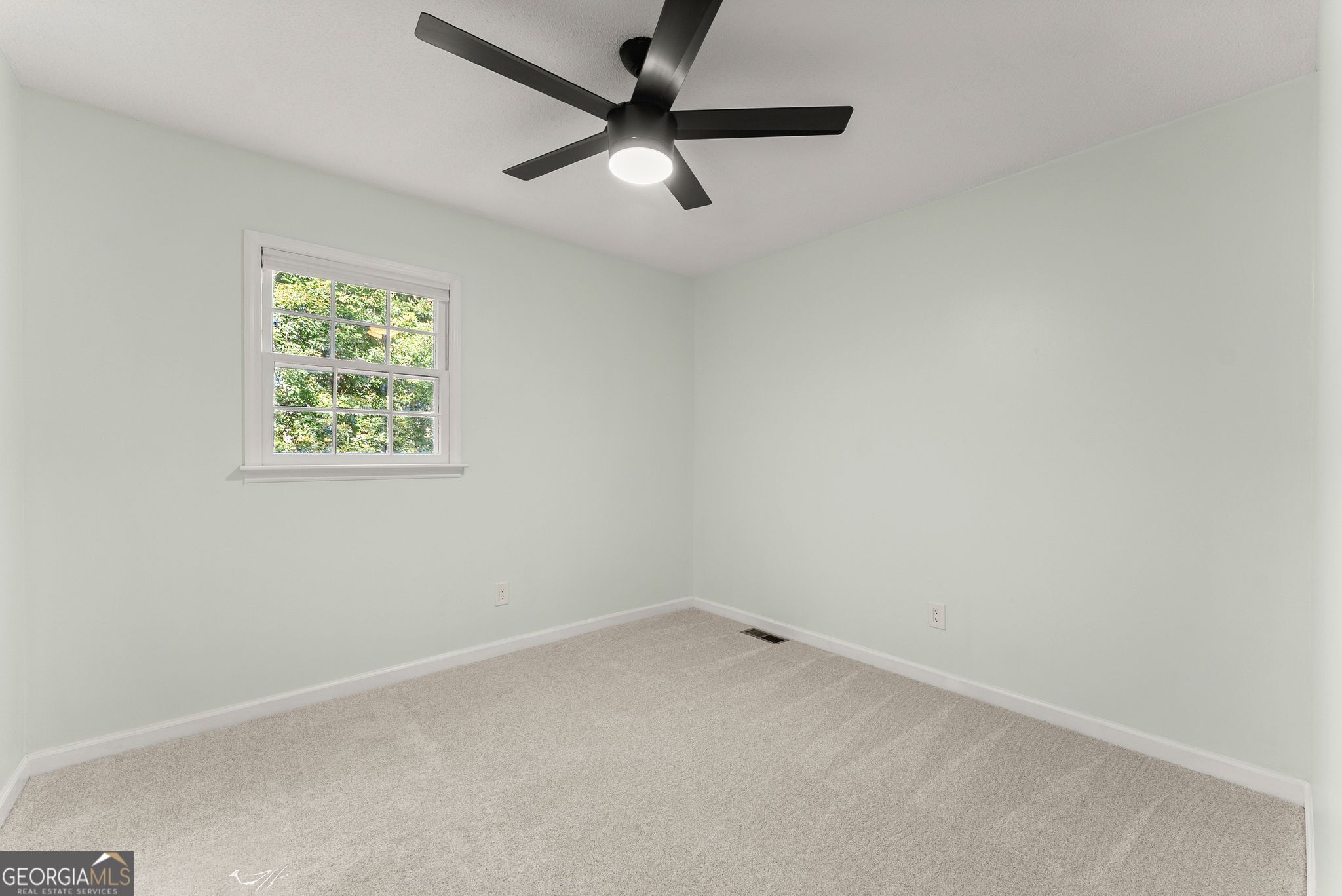 388 Sanders Street Property Photo 38