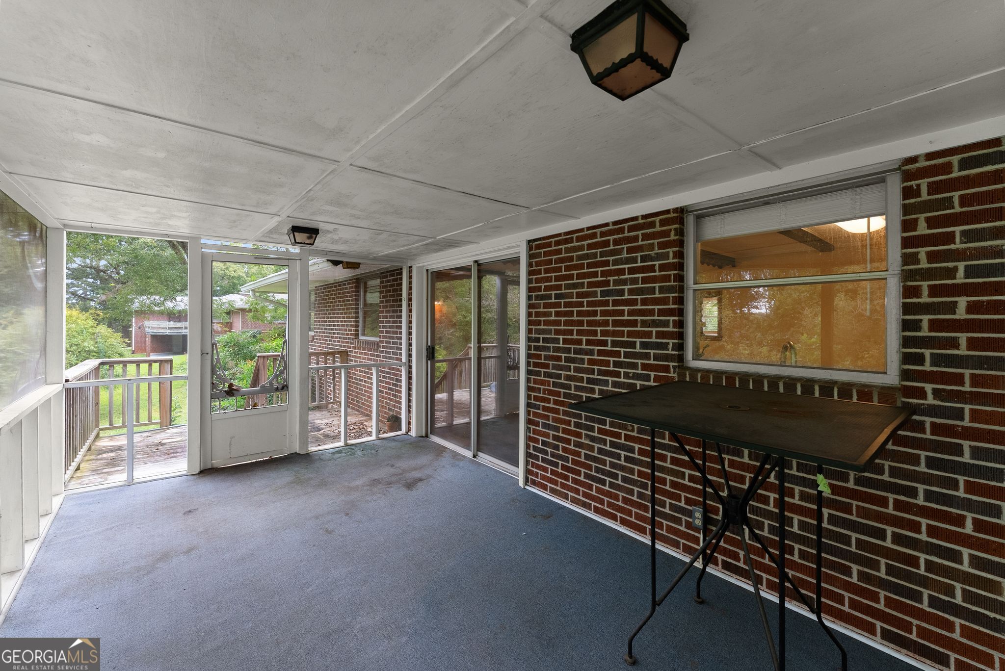 130 W Hood Street Property Photo 33