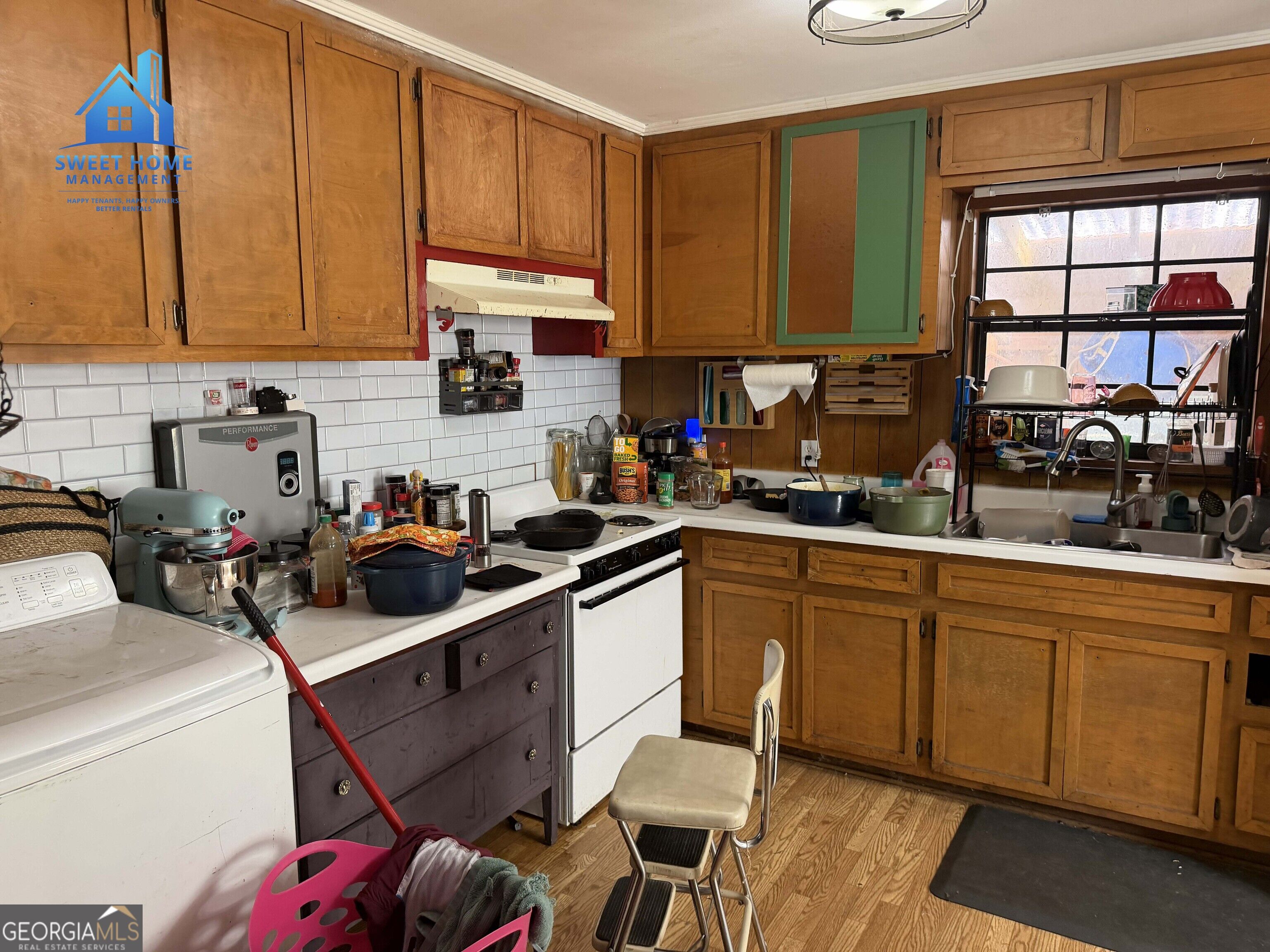 617 E Pine Street Property Photo 4