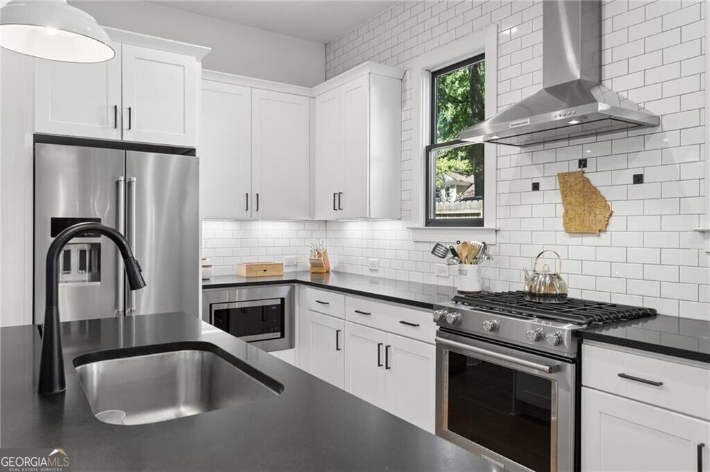 198 Hutchinson Street Ne # B Property Photo 10