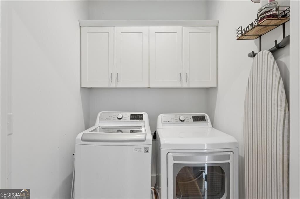 198 Hutchinson Street Ne # B Property Photo 31