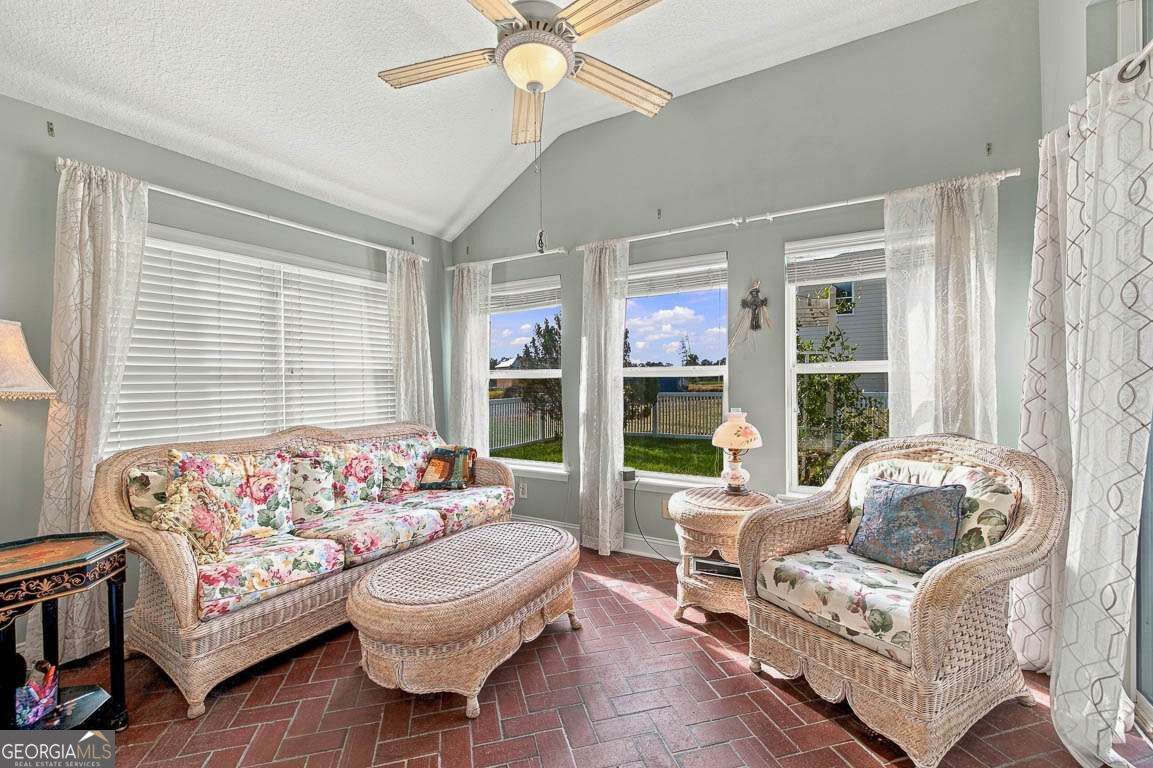 162 Majestic Oaks Drive Property Photo 19