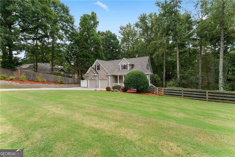 5825 Birch Ridge Trail Property Photo 4