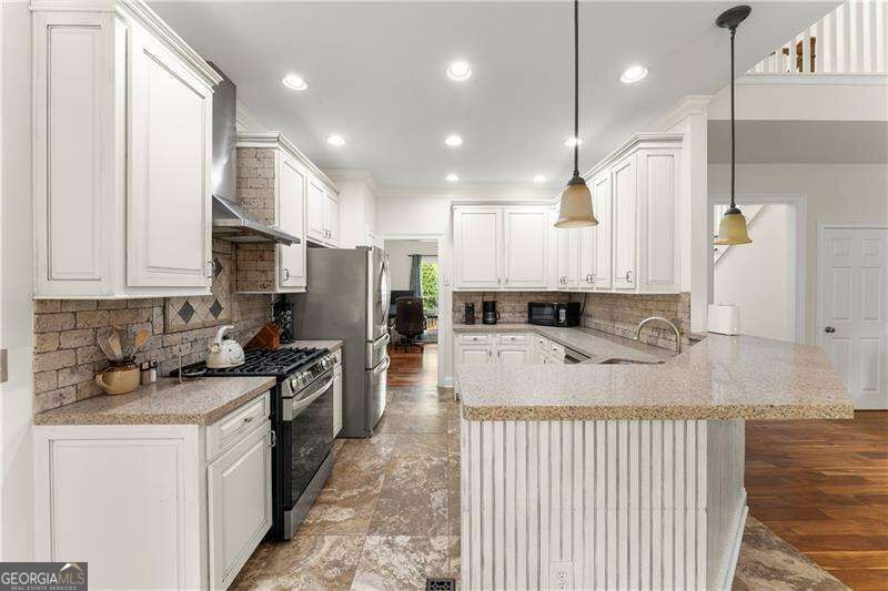 5825 Birch Ridge Trail Property Photo 15