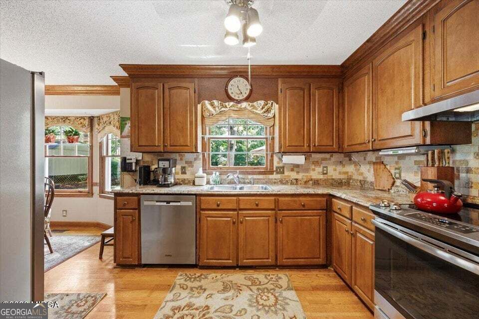 1301 Craddock Way Property Photo 11