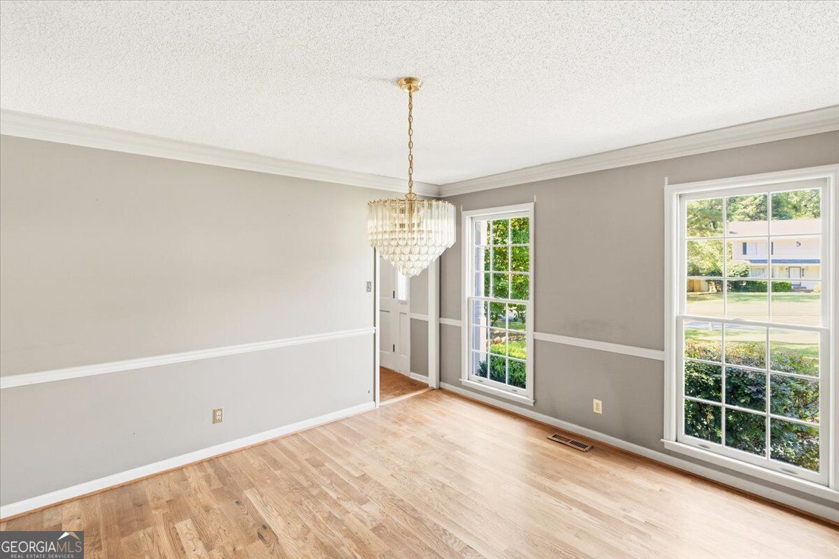 1301 Craddock Way Property Photo 36