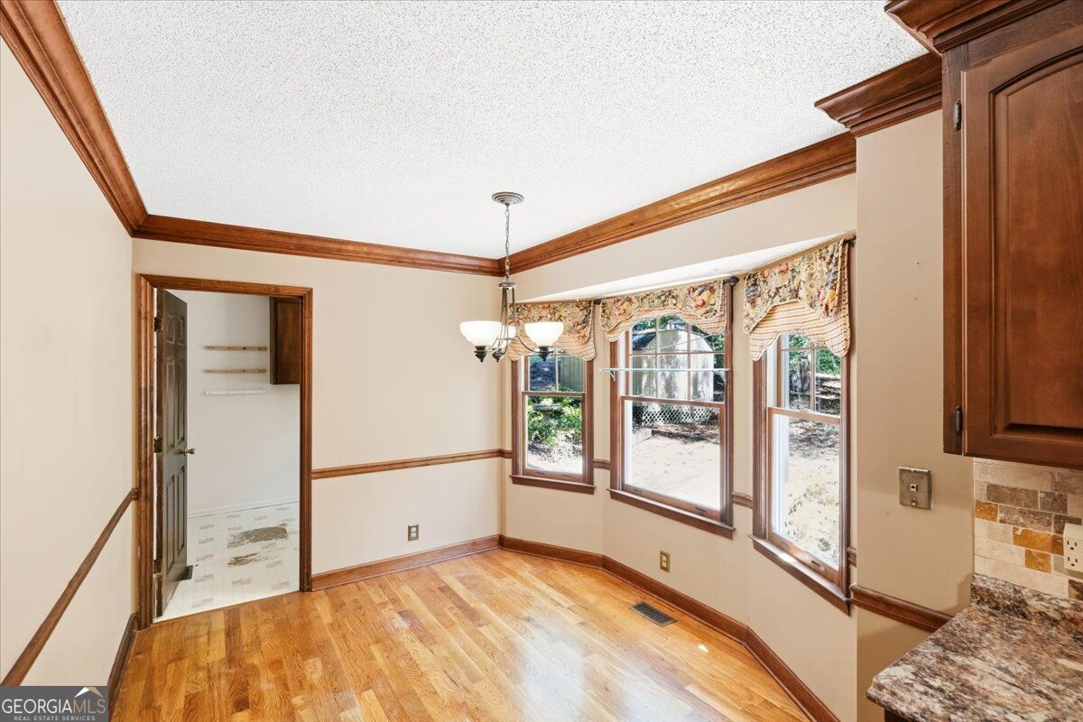 1301 Craddock Way Property Photo 37