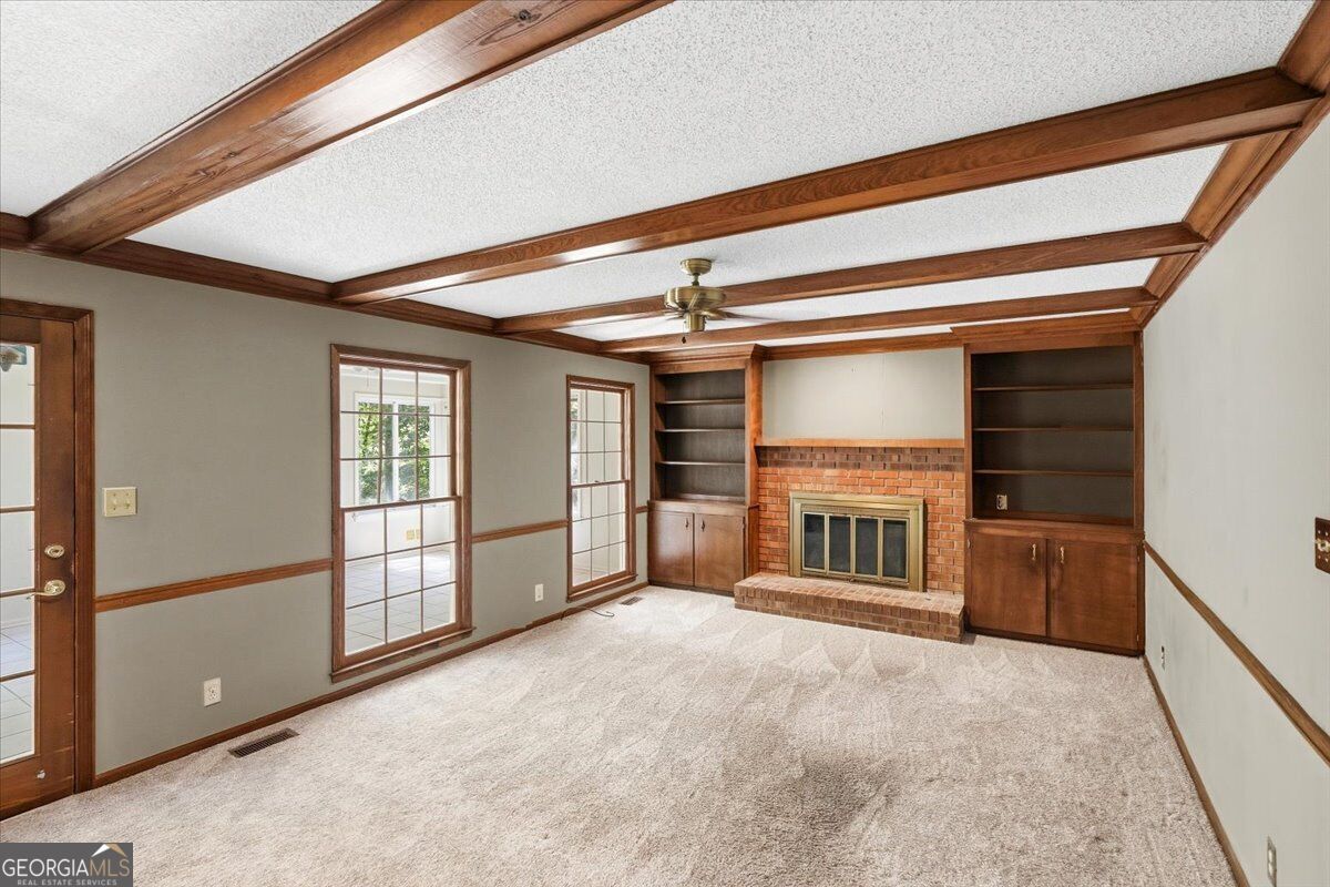 1301 Craddock Way Property Photo 43