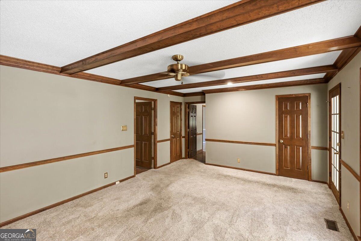 1301 Craddock Way Property Photo 44