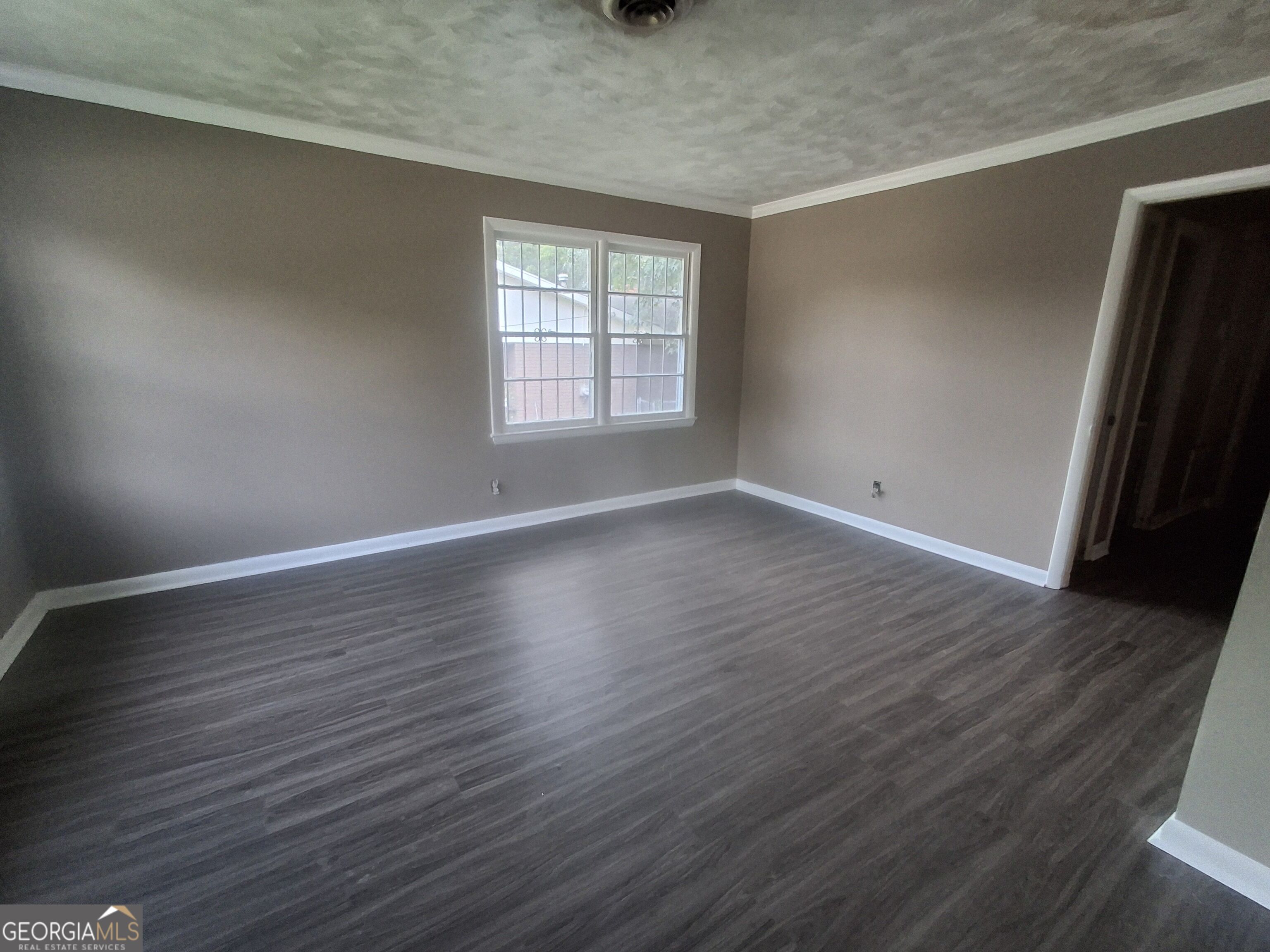 2916 Urban Avenue Property Photo 2