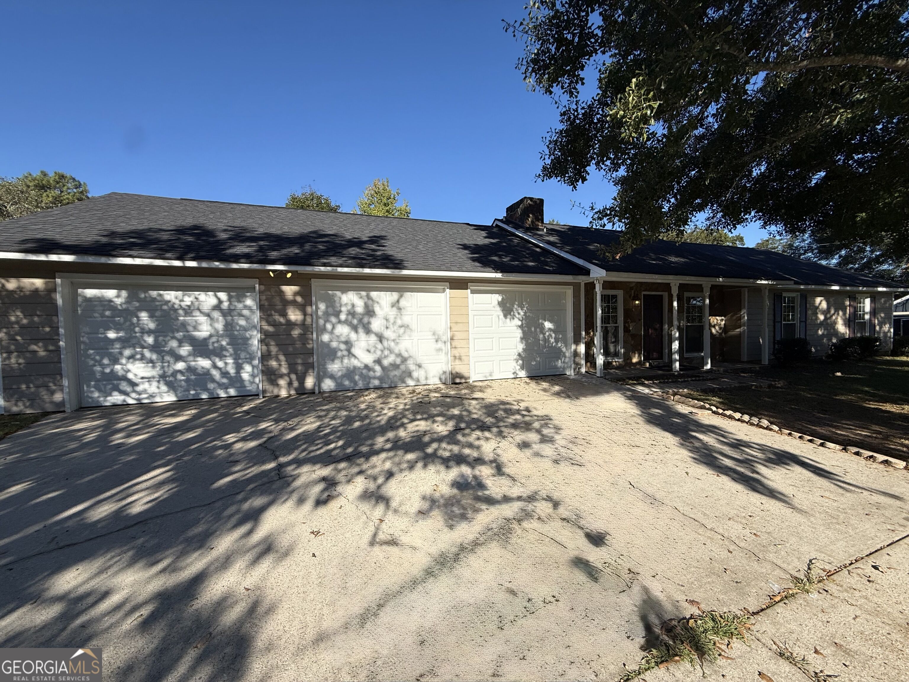 201 Merrill Drive Property Photo 2