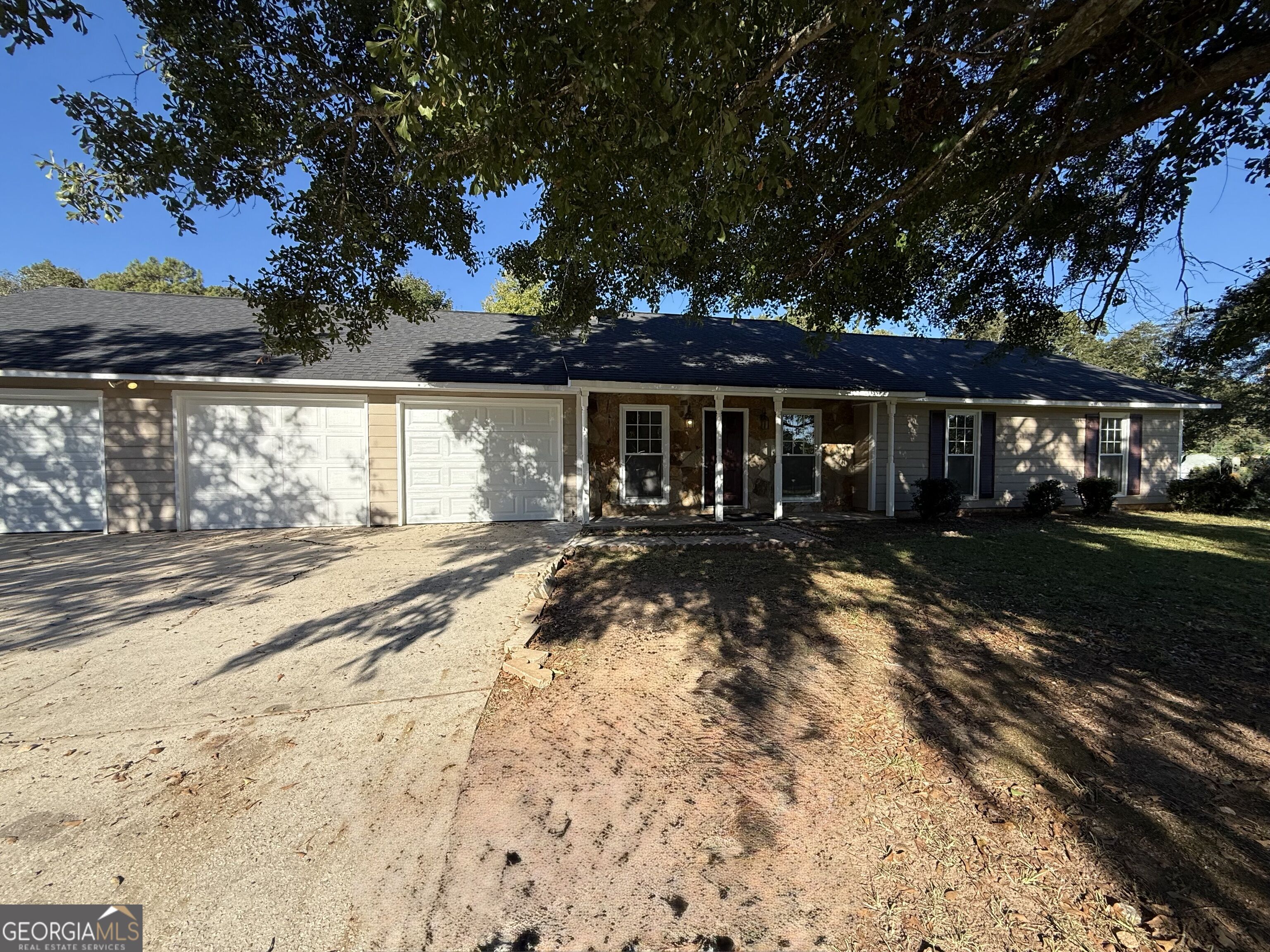 201 Merrill Drive Property Photo 5