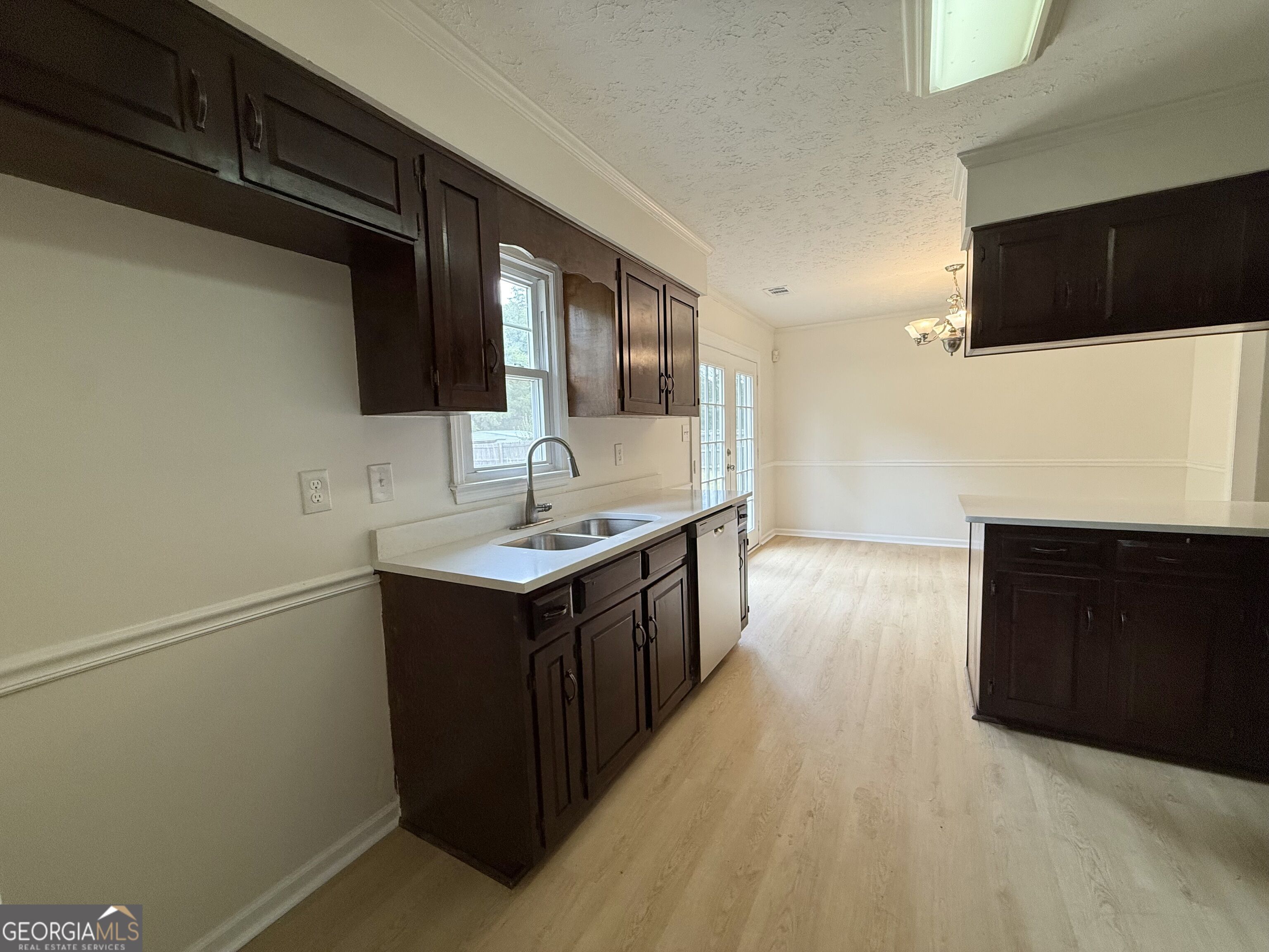 201 Merrill Drive Property Photo 18