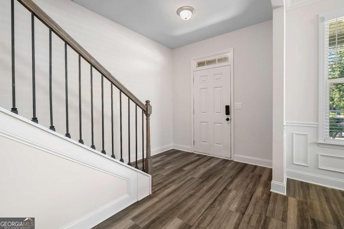 225 Gallant Fox Way Property Photo 7