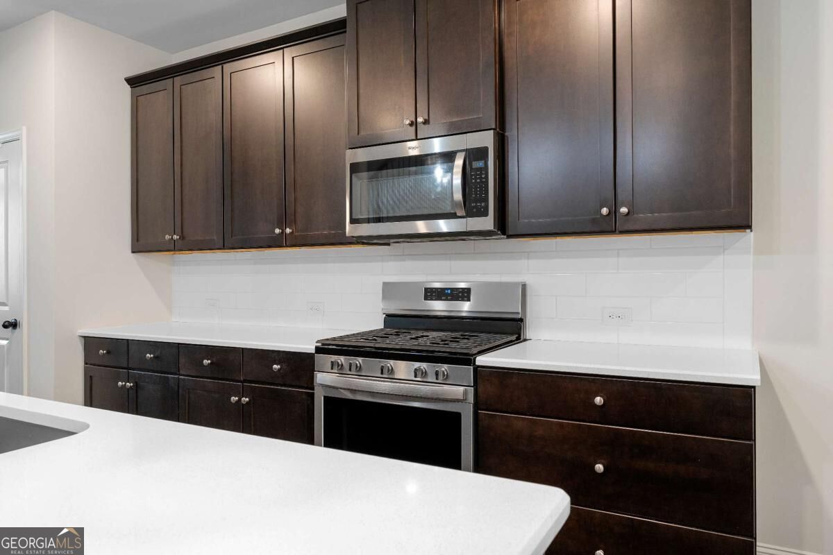225 Gallant Fox Way Property Photo 16
