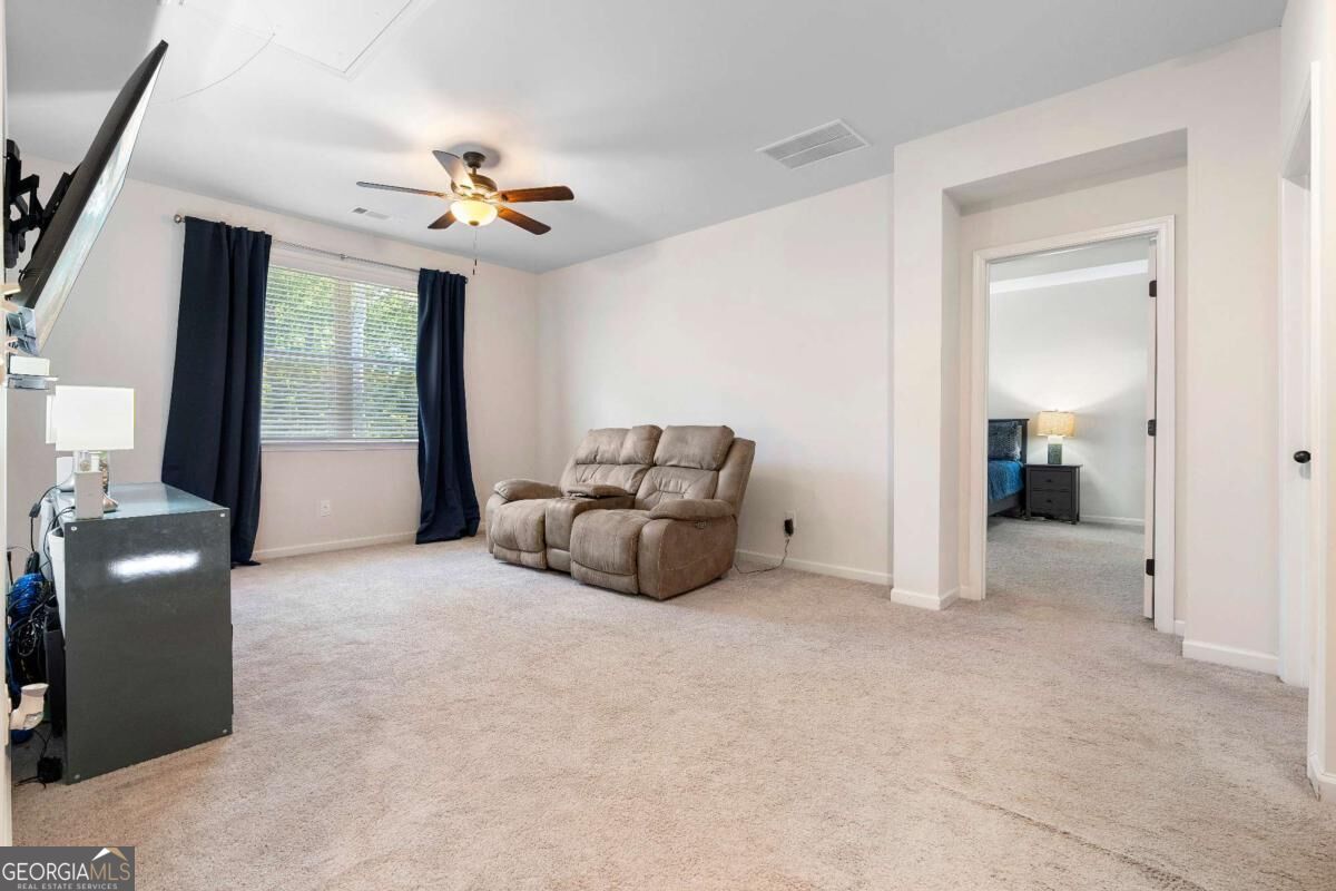 225 Gallant Fox Way Property Photo 29