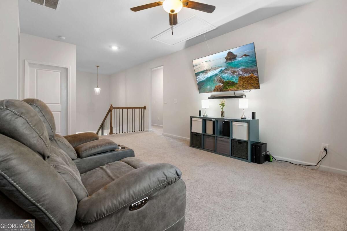 225 Gallant Fox Way Property Photo 32