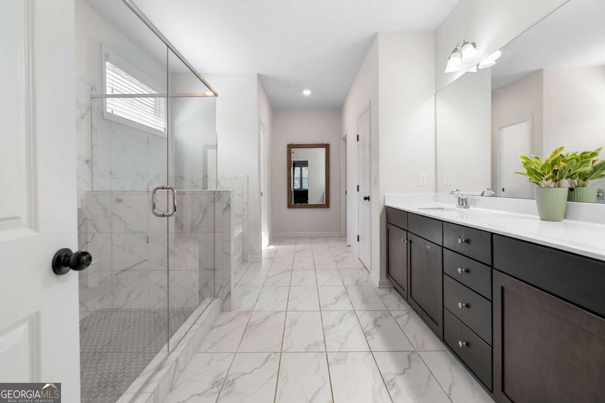 225 Gallant Fox Way Property Photo 37