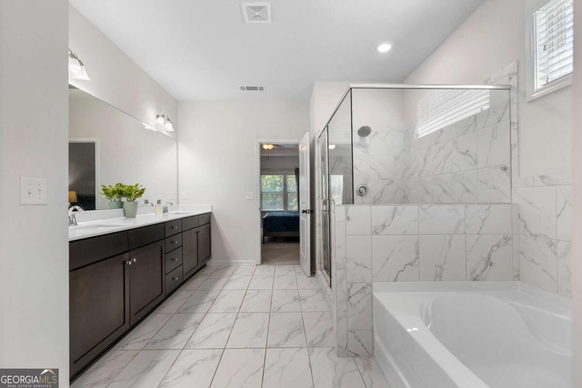 225 Gallant Fox Way Property Photo 39