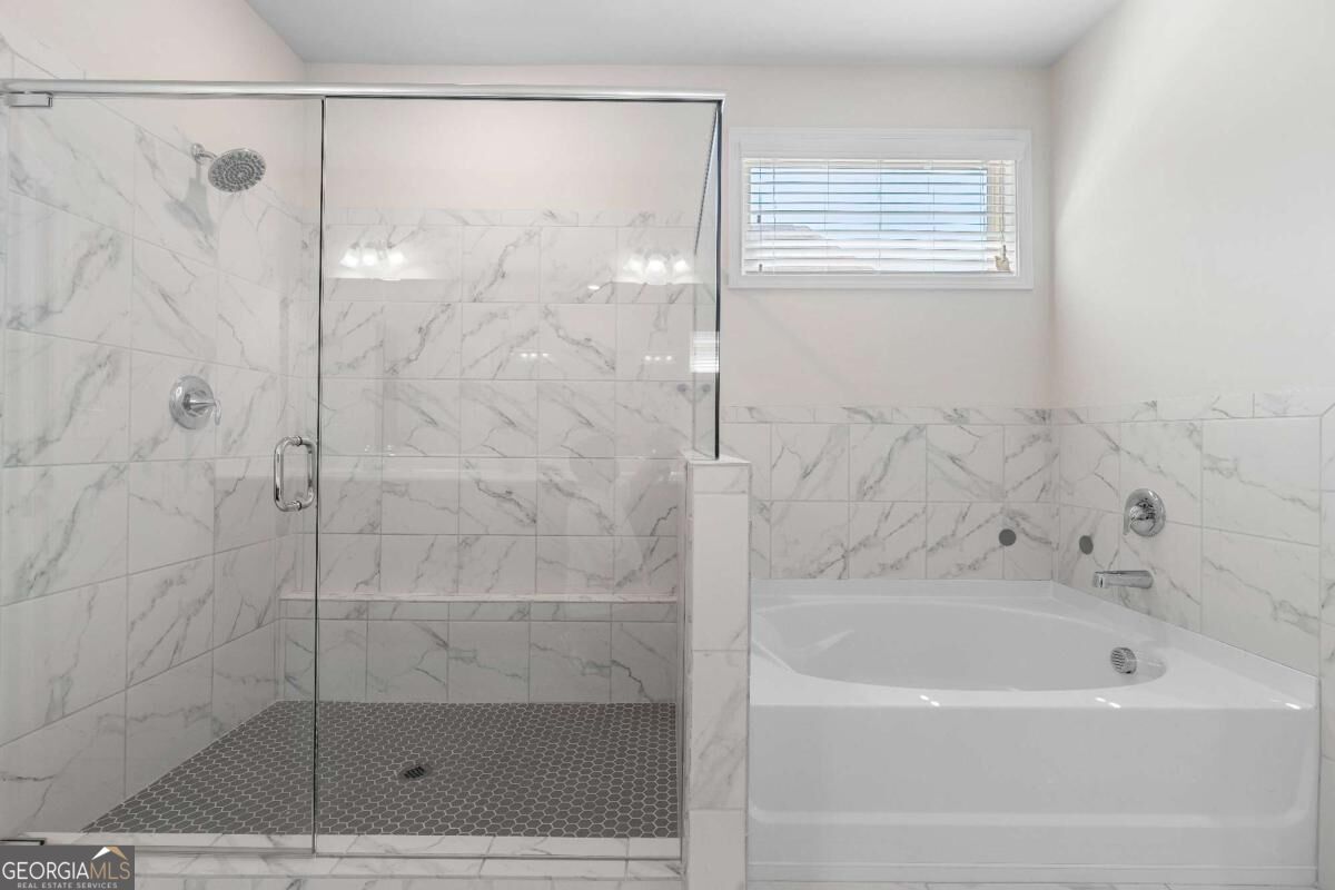 225 Gallant Fox Way Property Photo 40