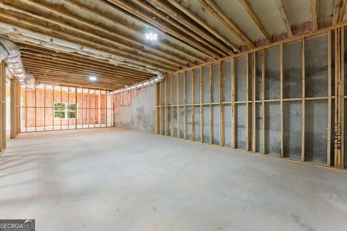 136 Lakeview Way Property Photo 53