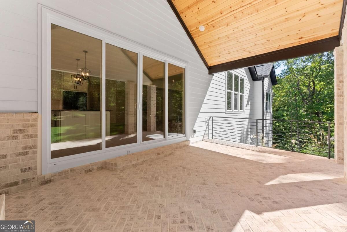 136 Lakeview Way Property Photo 59