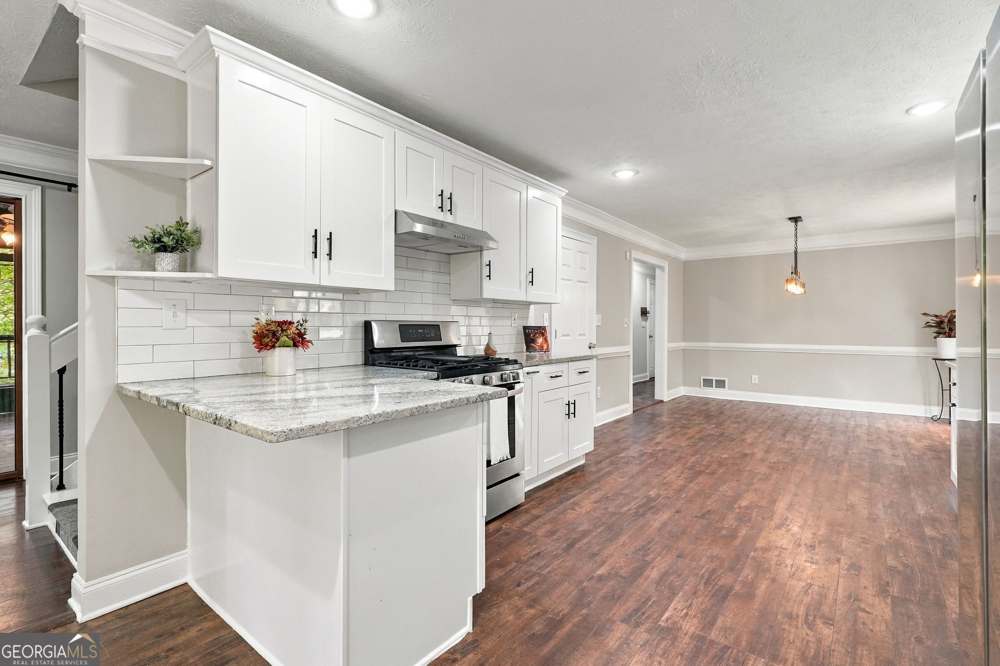 2936 Henderson Road Property Photo 19