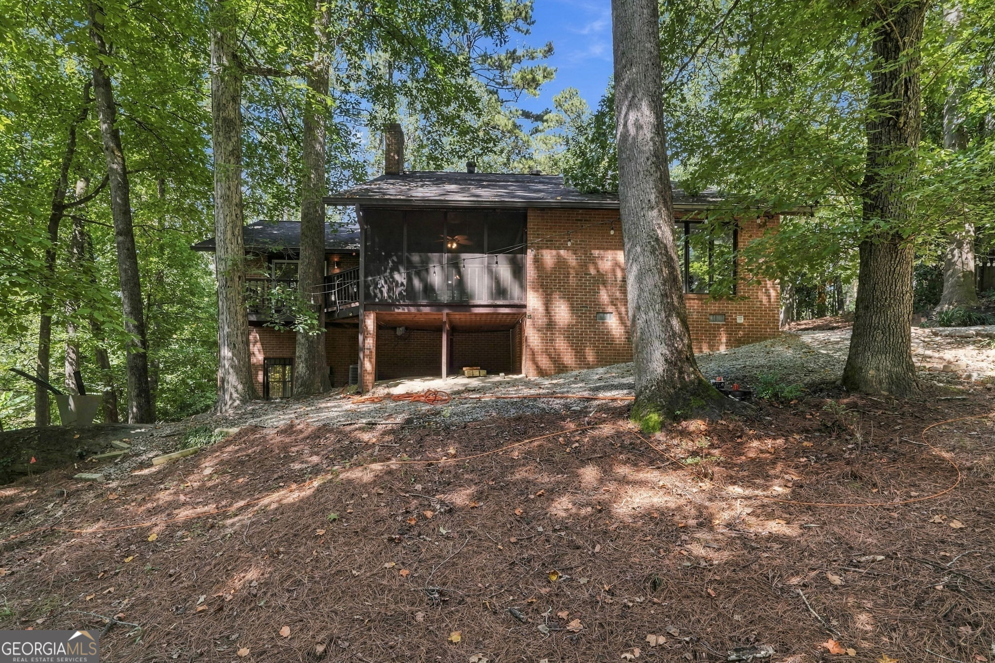 2936 Henderson Road Property Photo 54