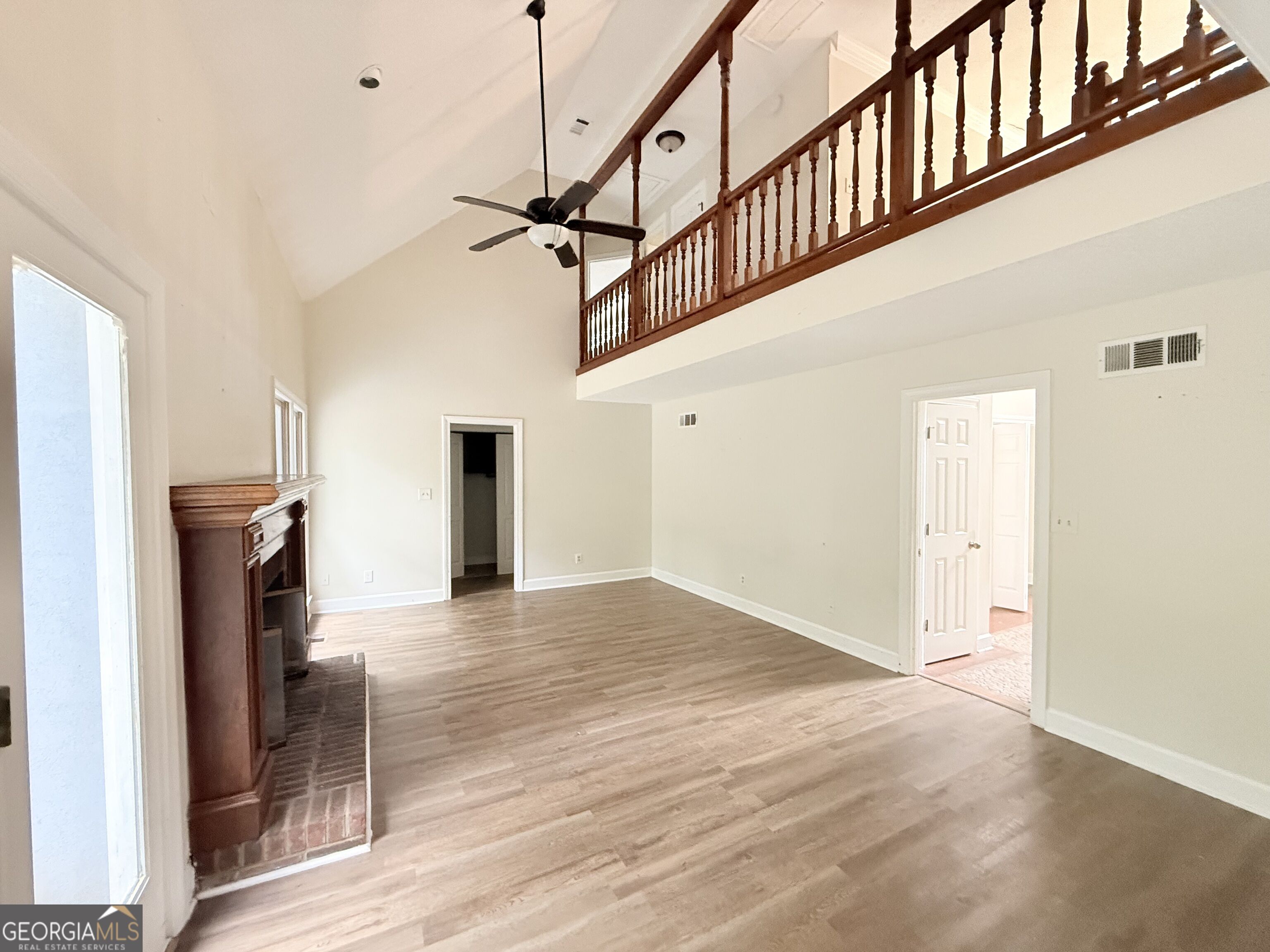 130 Crimson Ridge Property Photo 9
