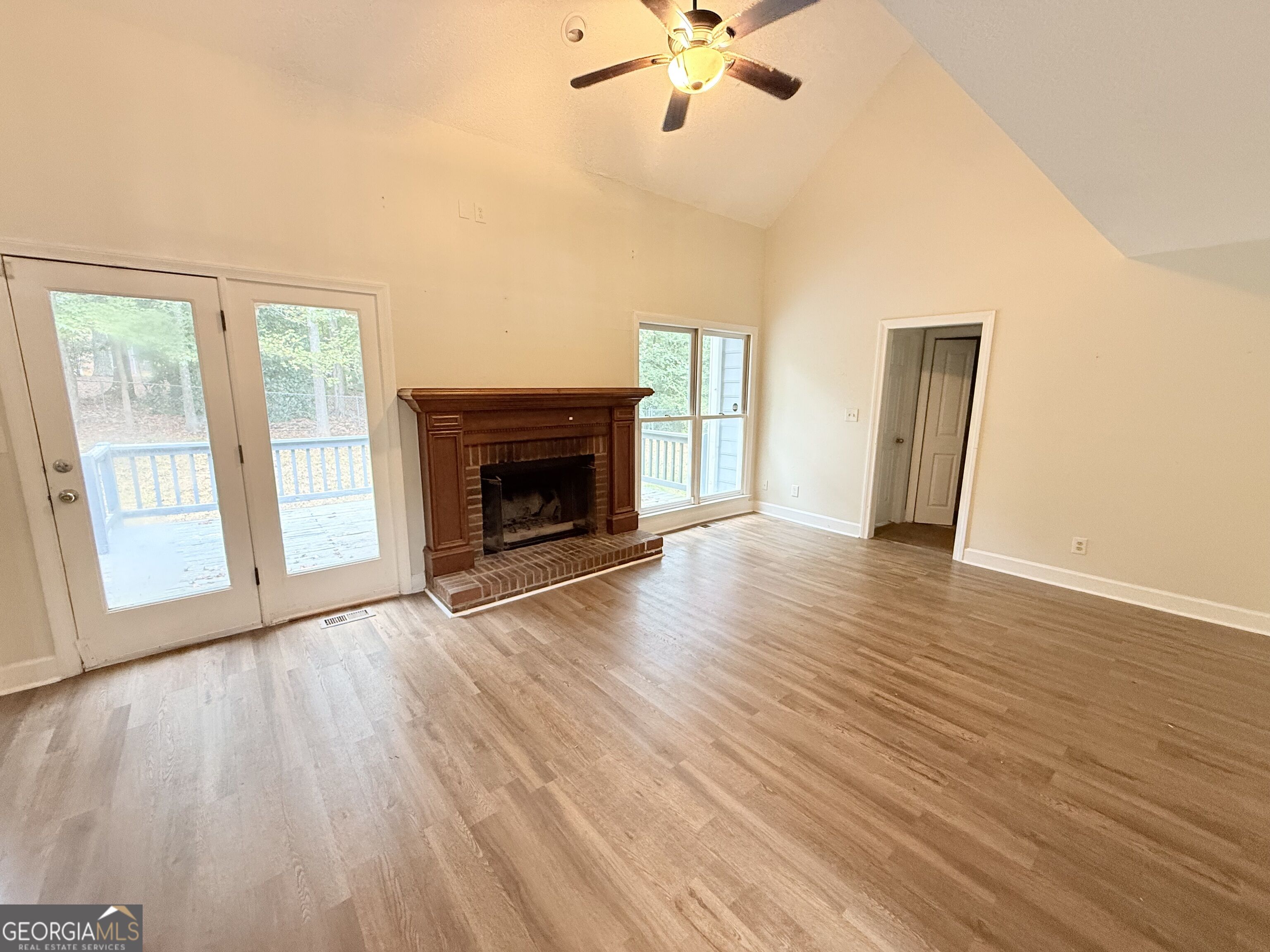 130 Crimson Ridge Property Photo 10