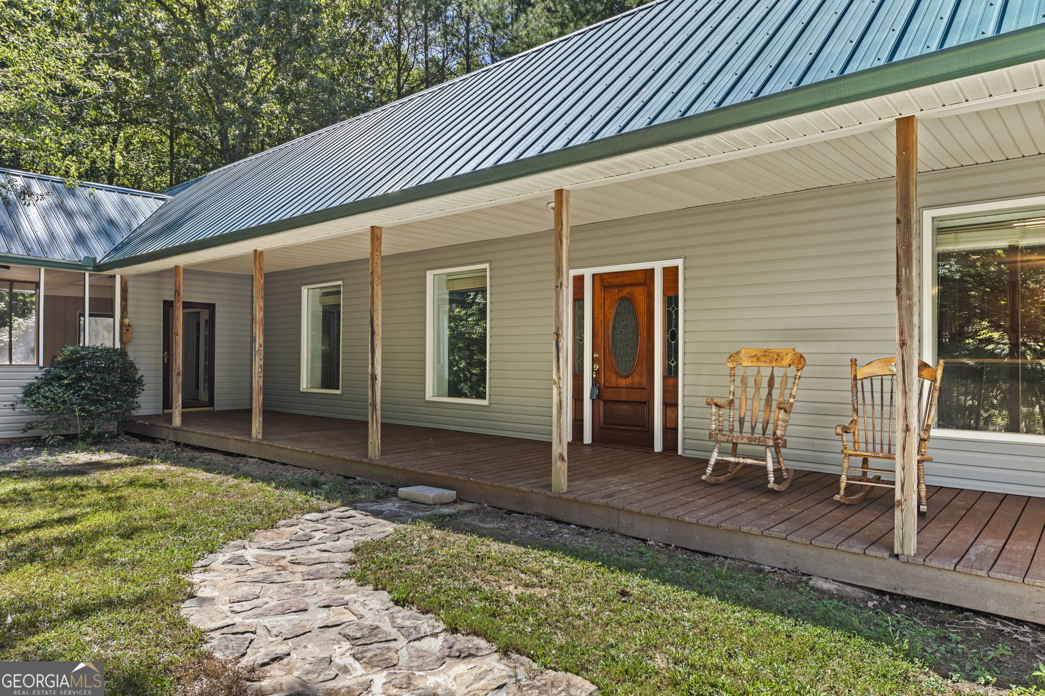 5250 Punkintown Road Property Photo 6