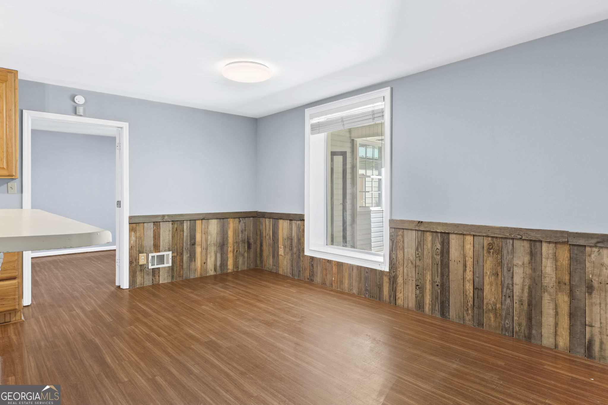 5250 Punkintown Road Property Photo 12