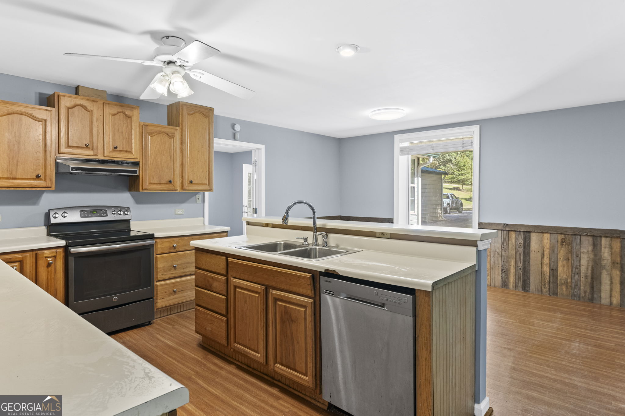 5250 Punkintown Road Property Photo 19
