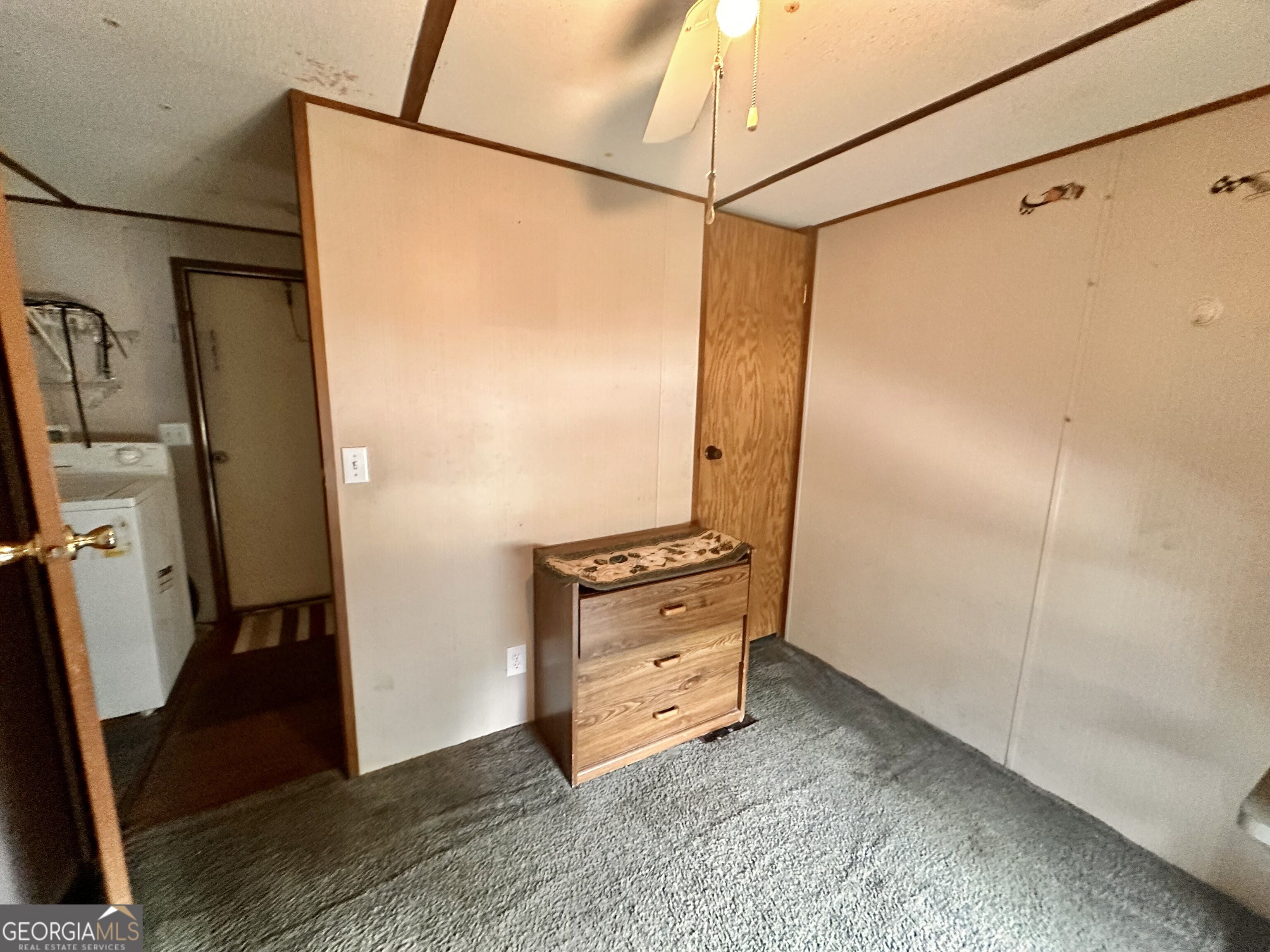 6979 Oak Ridge Circle Property Photo 7