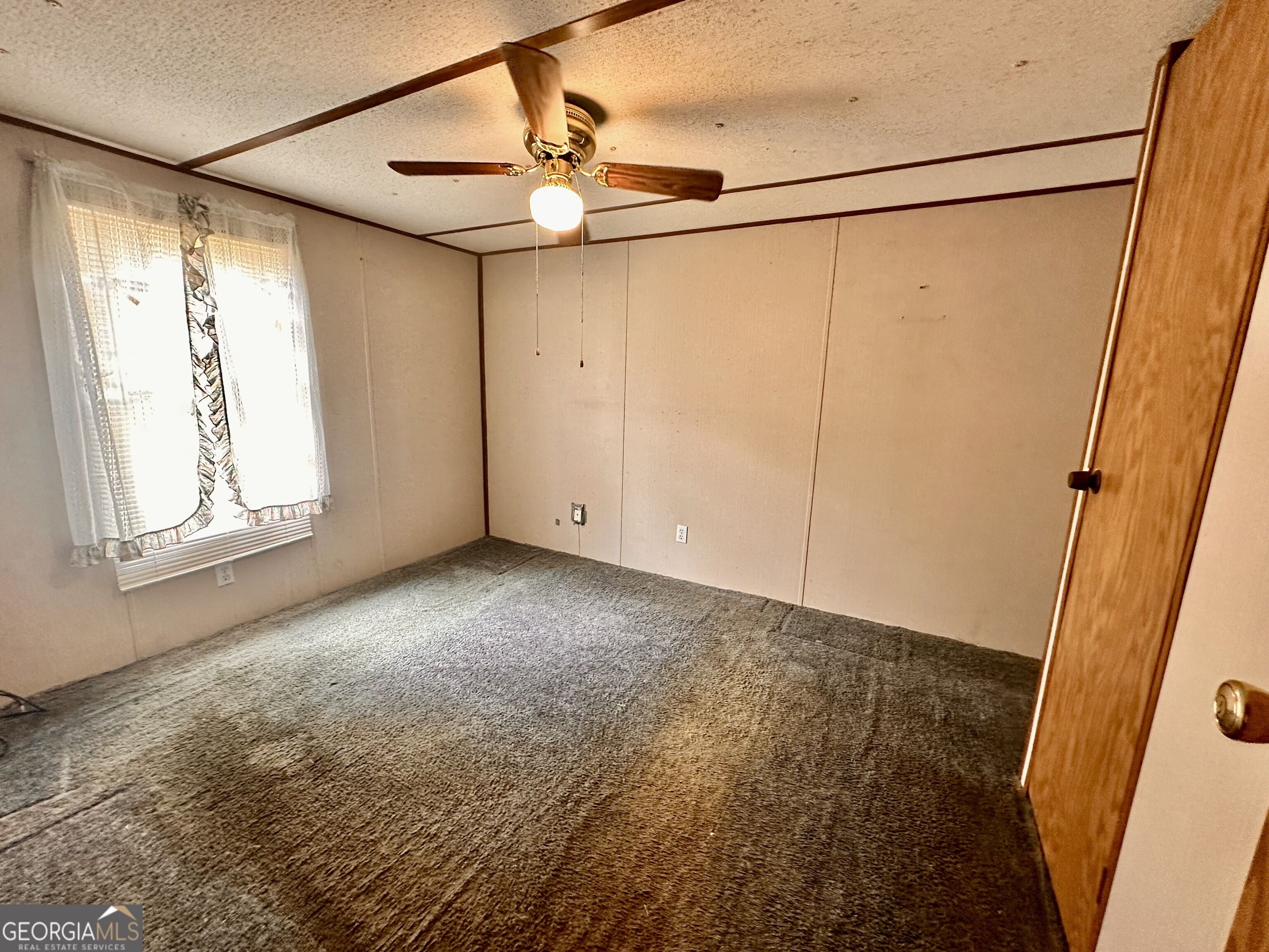 6979 Oak Ridge Circle Property Photo 9