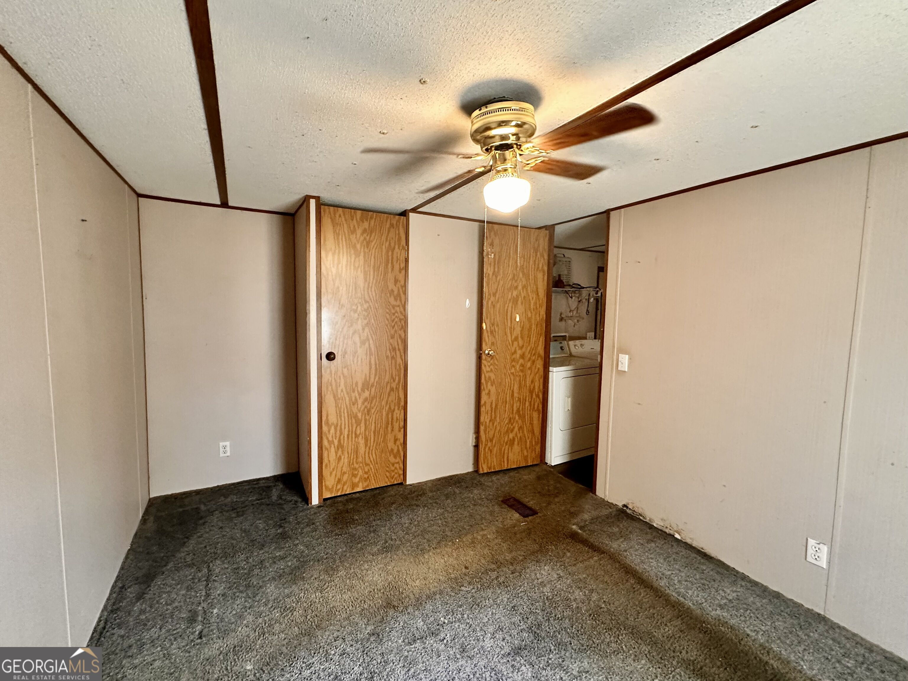 6979 Oak Ridge Circle Property Photo 10